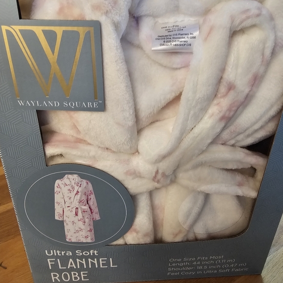 Wayland Ultra Soft Lounge Robe OS New In Box - Picture 4 of 5